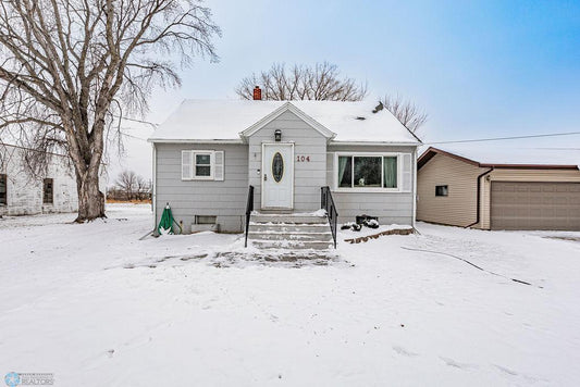 104 4th Street, Dilworth, MN 56529