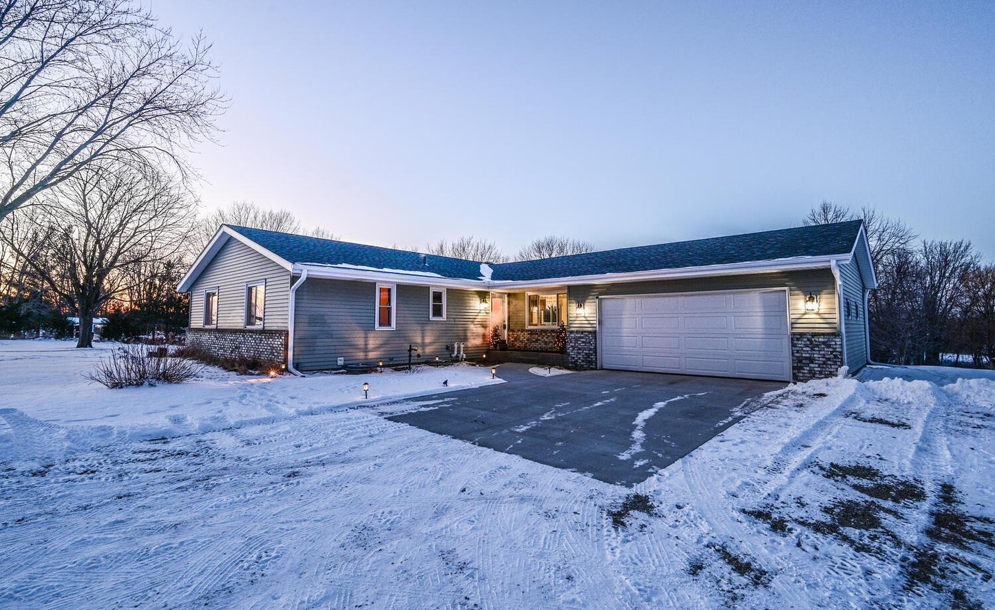 1720 210th Street, Empire Twp, MN 55024