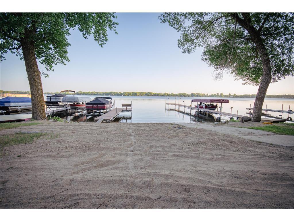 21650 Finch Loop, Osakis, MN 56360