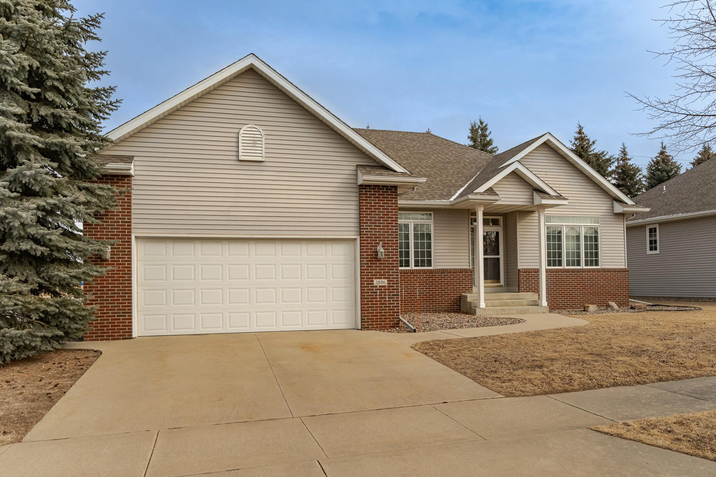 2886 Viola Heights Drive, Rochester, MN 55906