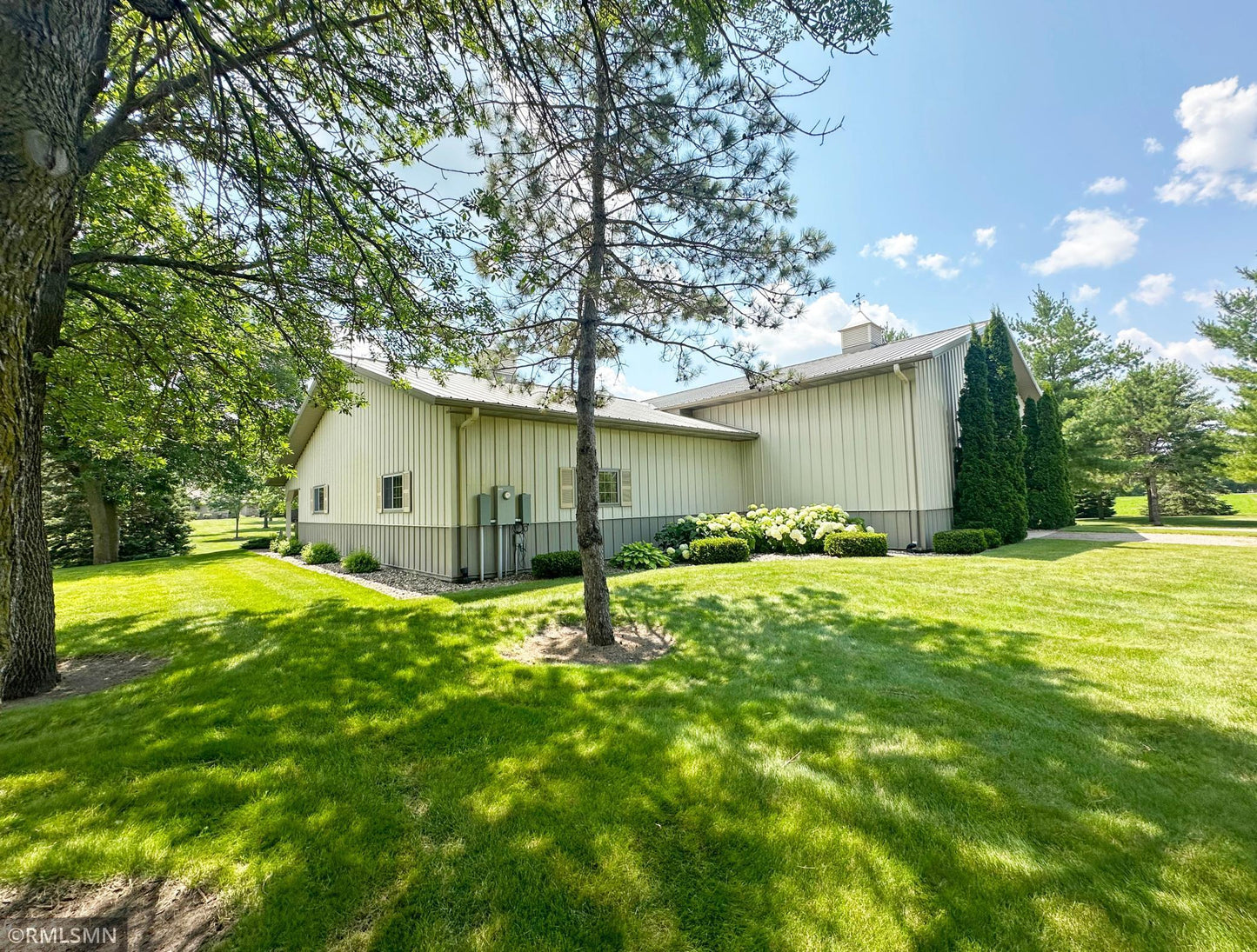 6095 County Road 3 , Cokato, MN 55321