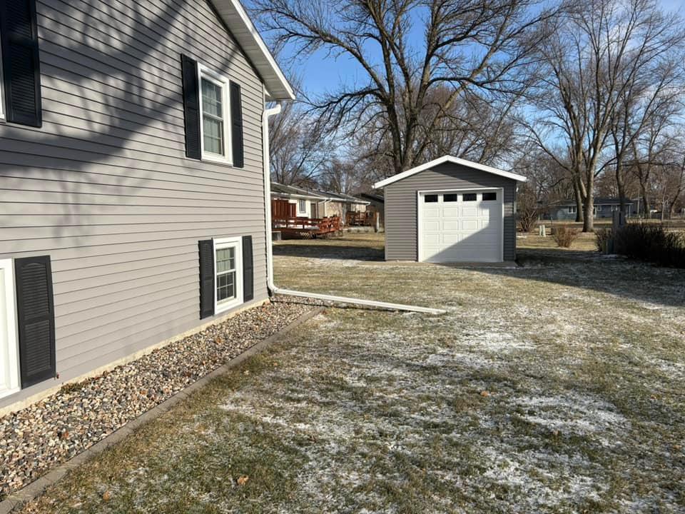 1201 6th Circle, Waseca, MN 56093