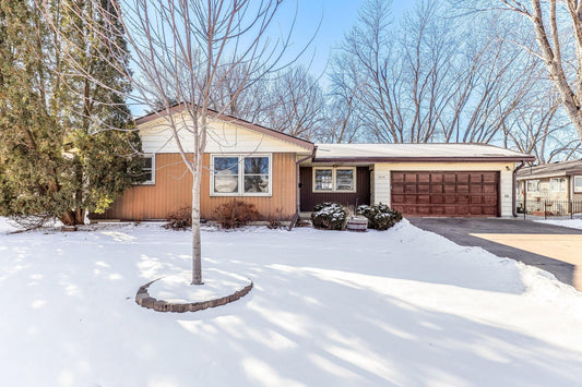 1016 Harrison Street, Shakopee, MN 55379