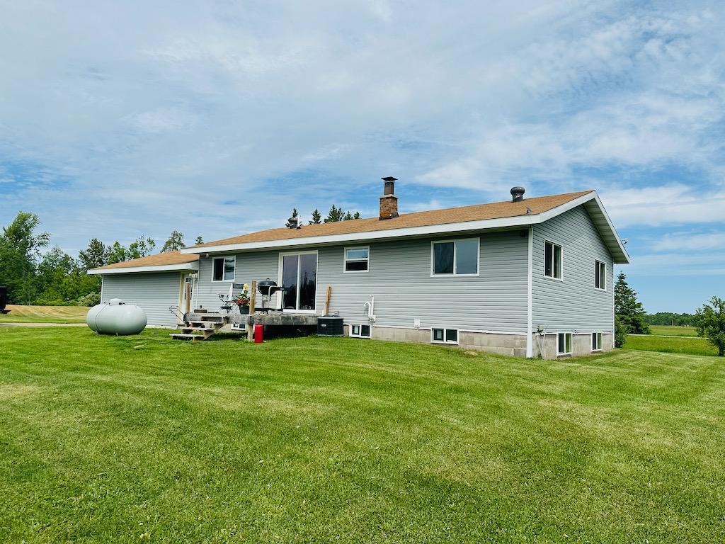 6413 Dusek Road, Floodwood, MN 55736