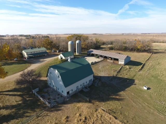 1336 State Highway 30 , Pipestone, MN 56164