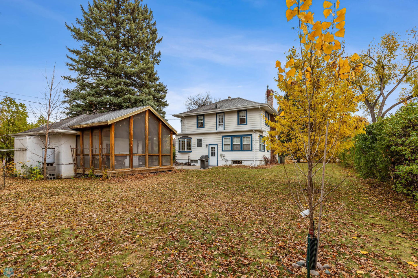 521 9th Street, Moorhead, MN 56560