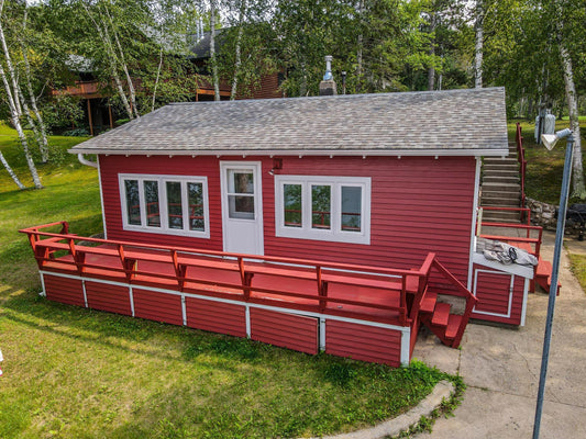 21440 County 18 , Nevis, MN 56467