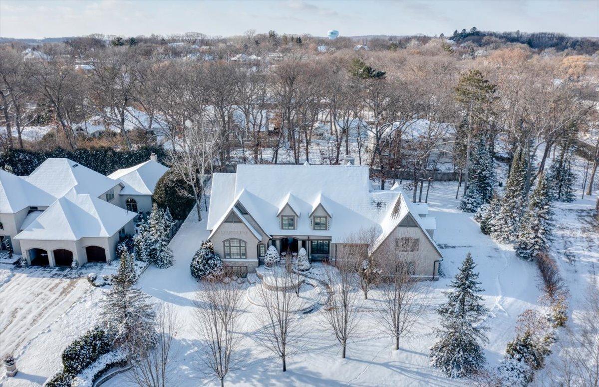 5008 Oak Bend Lane, Edina, MN 55436