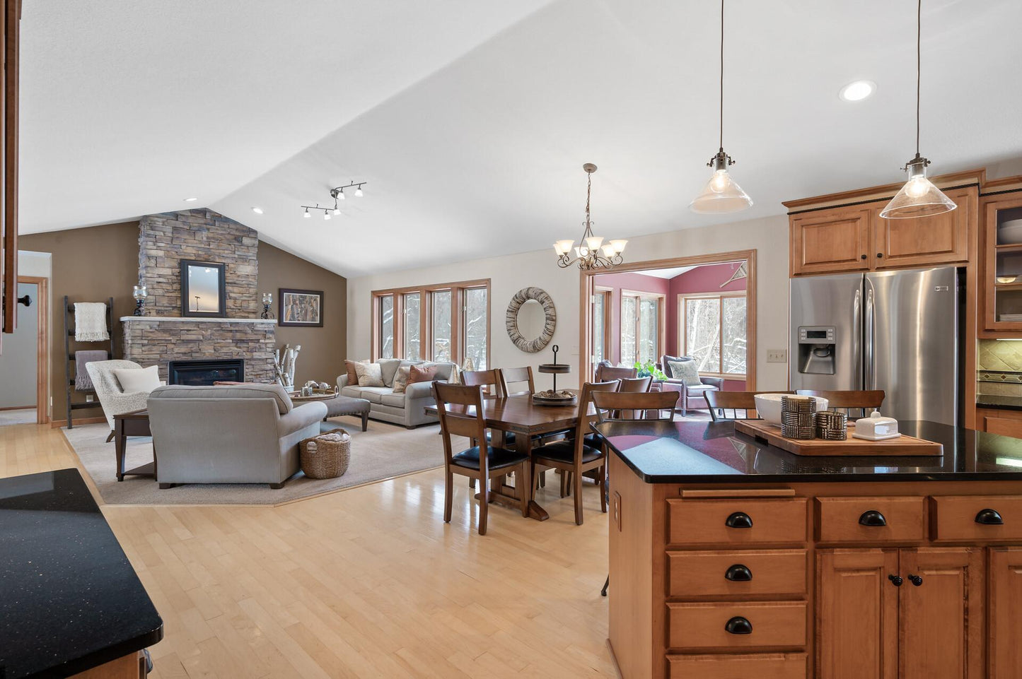 27166 Bayshore Circle, Isanti, MN 55040