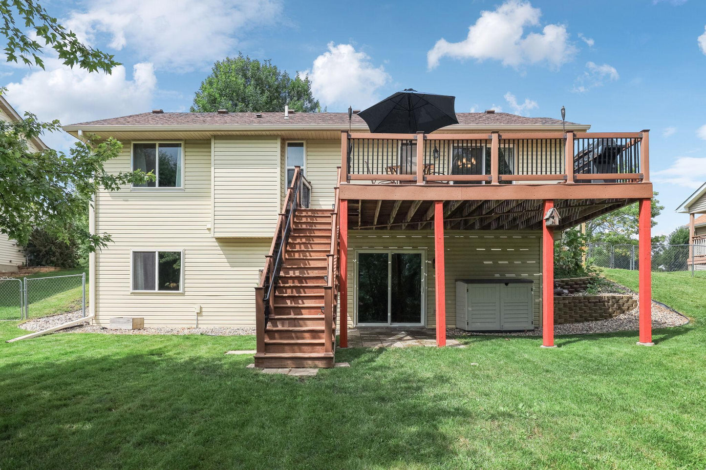 1204 Meadow Parkway, Mayer, MN 55360