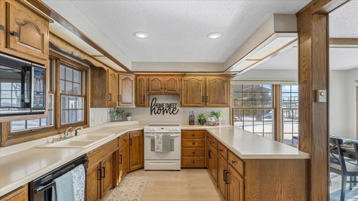 14823 Linden Hill Road, Paynesville Twp, MN 56362