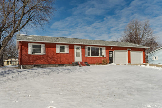 111 4th Avenue, Byron, MN 55920