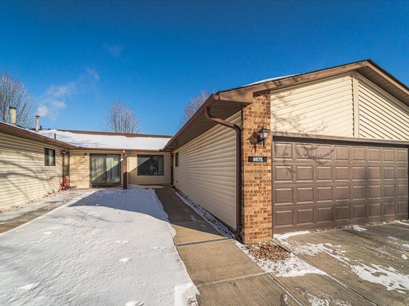 8675 134th Street, Apple Valley, MN 55124