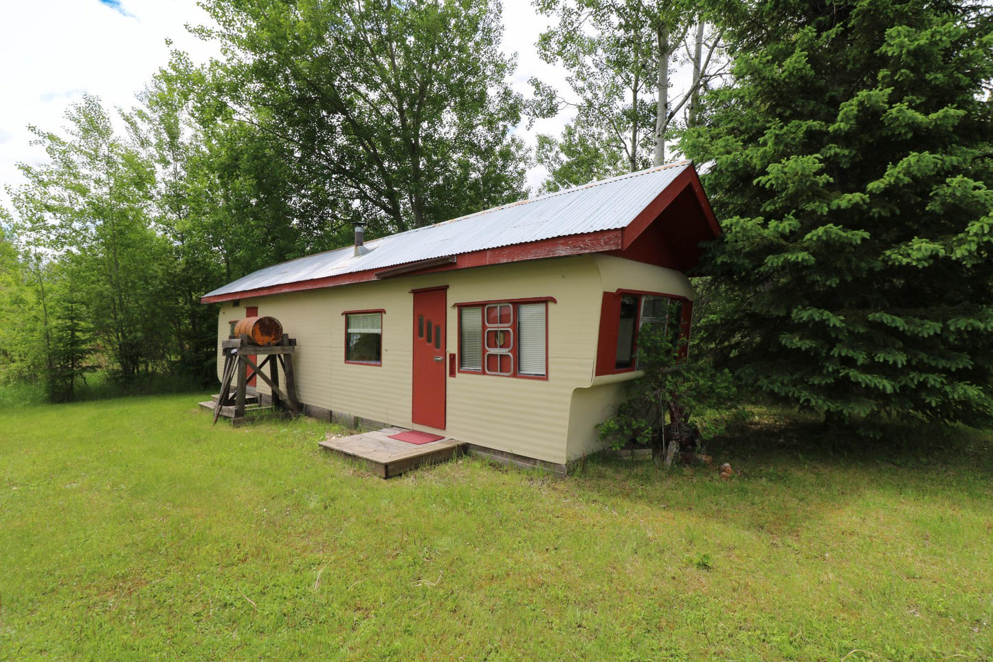 11122 County Road 12 , Mizpah, MN 56660