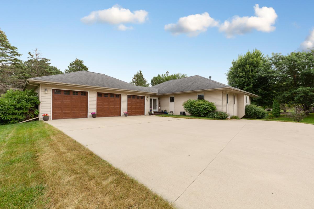 1575 Mineral Springs Road, Owatonna, MN 55060