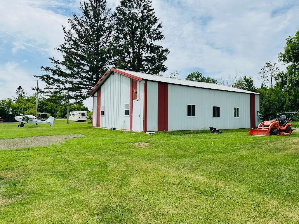 6413 Dusek Road, Floodwood, MN 55736